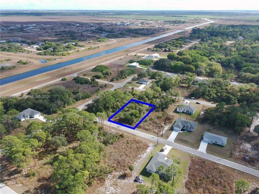 315 Ivanhoe Ave, La Belle FL 33935