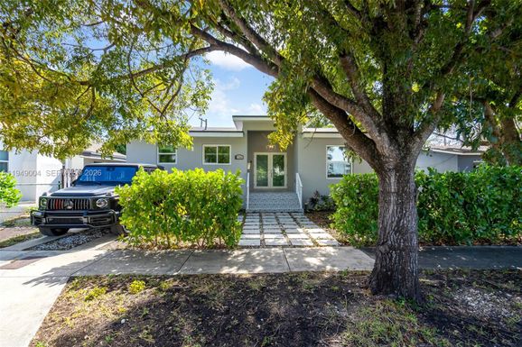1786 SW 14th Ter, Miami FL 33145