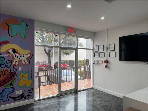 8347 NW 36th St, Doral FL 33166