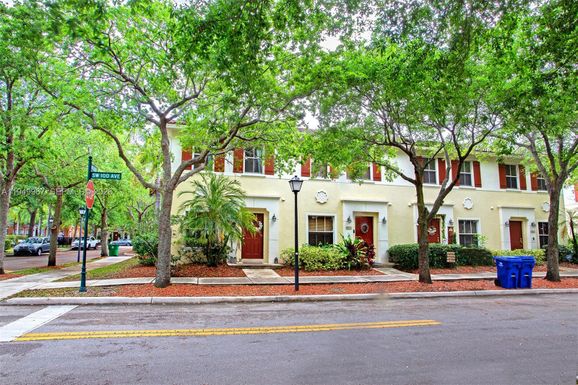 2615 SW 100th Ave # 2615, Miramar FL 33025