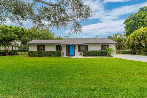2751 SW 137th Ter, Davie FL 33330