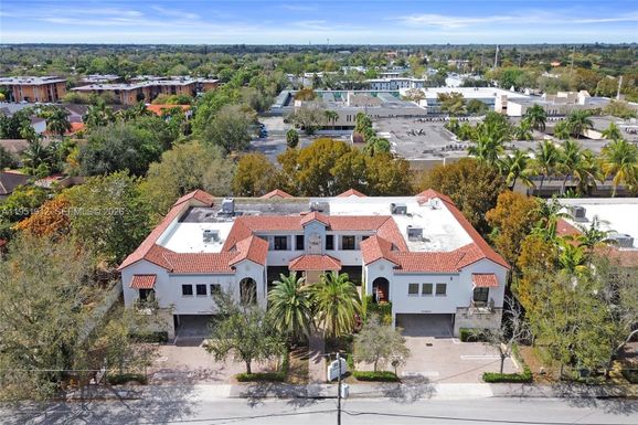 7374 SW 93rd Ave # B, Miami FL 33173