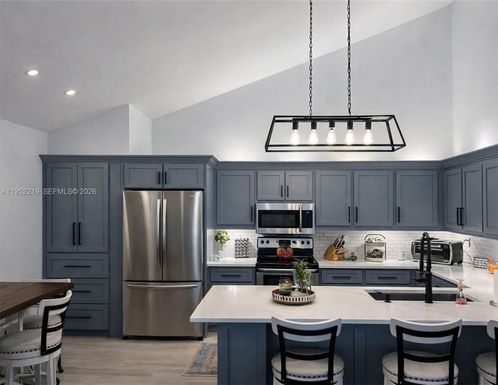 1050 Summit Trail Cir # B, West Palm Beach FL 33415