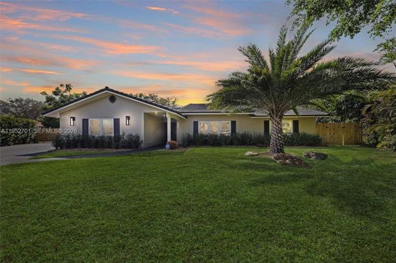 3560 NW 99th Ave, Coral Springs FL 33065