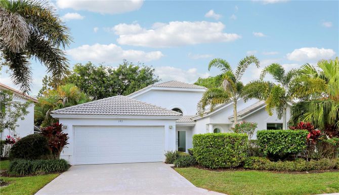 193 Bent Tree Dr, Palm Beach Gardens FL 33418