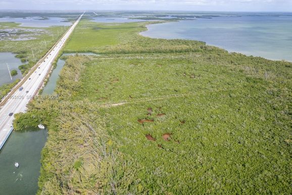 0 US 1, Miami FL 33034