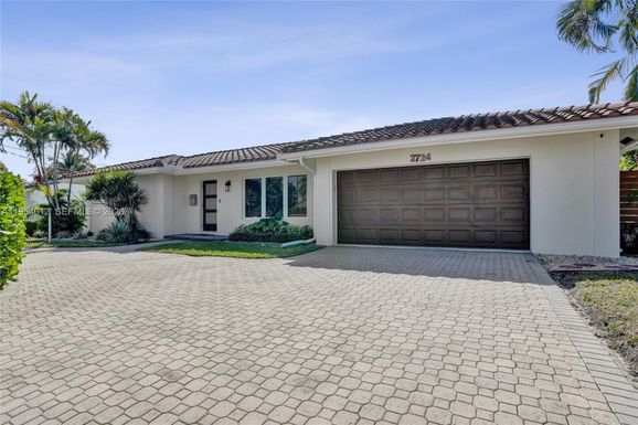2724 NE 10th St, Pompano Beach FL 33062