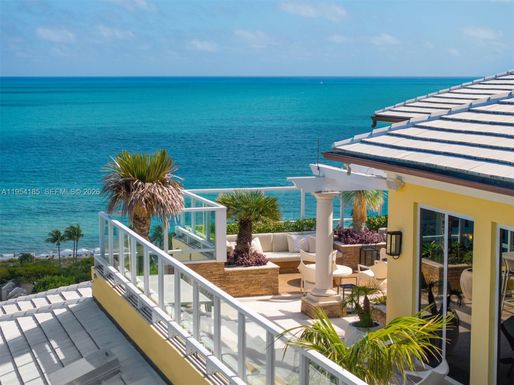 445 Grand Bay Drive # 1A, Key Biscayne FL 33149