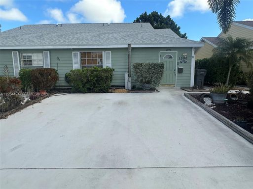 1590 Royal Forest Ct, West Palm Beach FL 33406