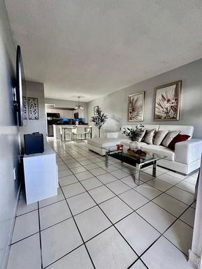 15645 SW 82nd Cir Ln # 5, Miami FL 33193