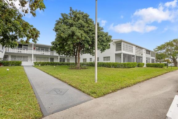 26 Prescott B # 26, Deerfield Beach FL 33442