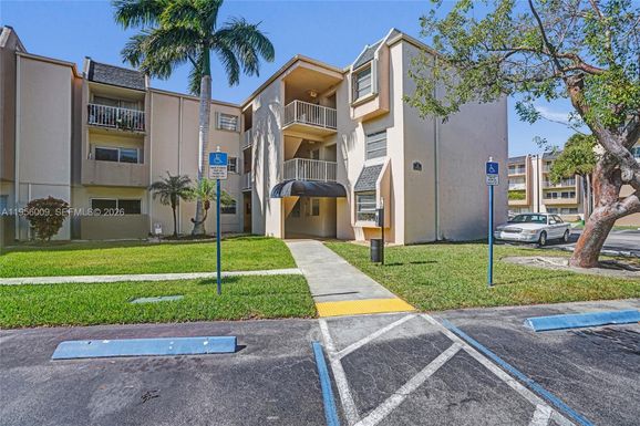 7705 SW 86th St # 307, Miami FL 33143
