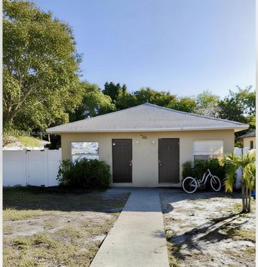 338 SW 1st Ter, Deerfield Beach FL 33441