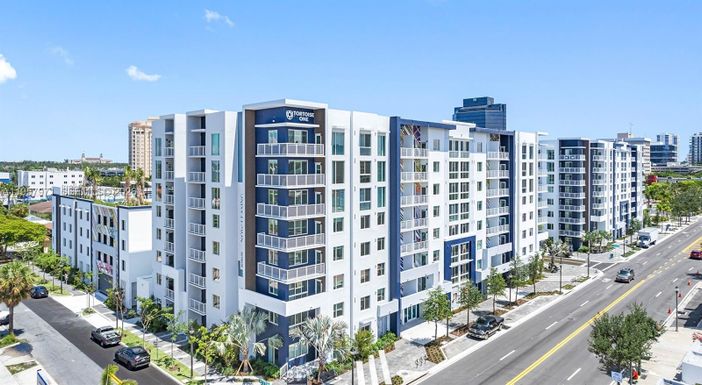 740 N Dixie Hwy # A2, West Palm Beach FL 33401