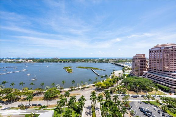 529 S Flagler Dr # 19G, West Palm Beach FL 33401