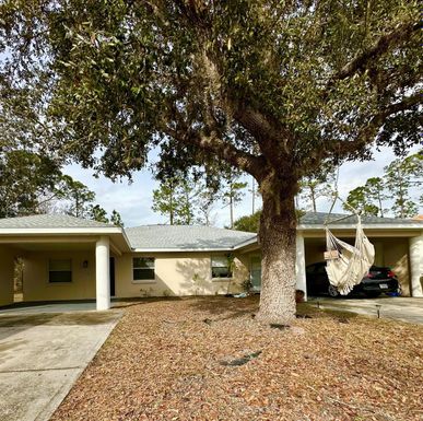 5 Eton LN # A, Palm Coast FL 32164