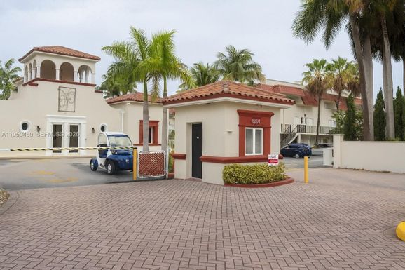 6707 N Kendall Dr # 115, Pinecrest FL 33156