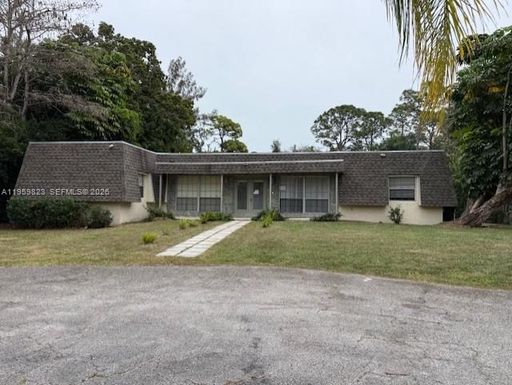 17602 Bridle Ln, Jupiter FL 33478