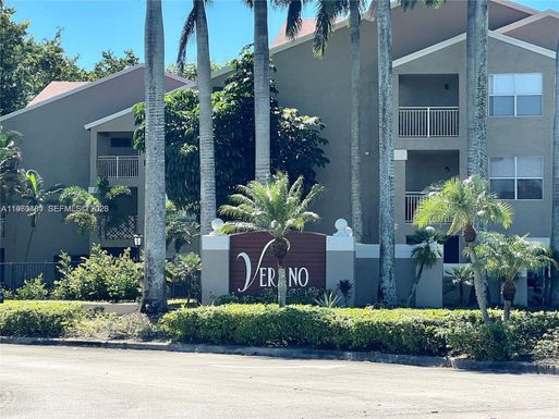 1845 Palm Cove Blvd # 208, Delray Beach FL 33445