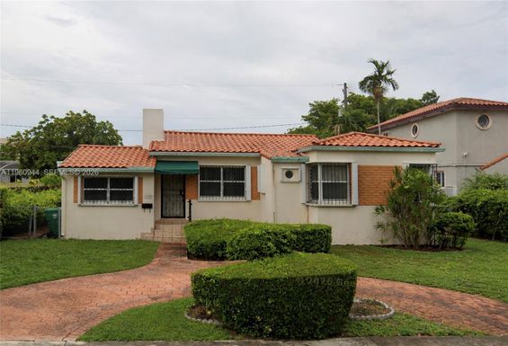 1929 SW 21st St, Miami FL 33145