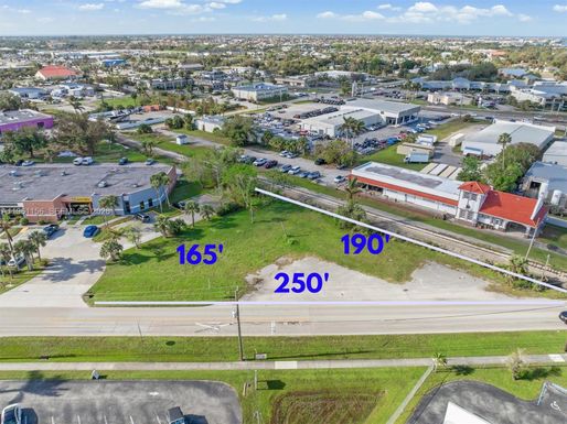1013 Taylor Rd, Punta Gorda FL 33950