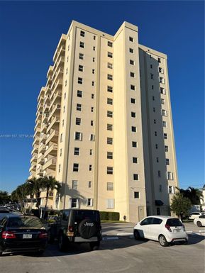 900 NE 18th Ave # 306, Fort Lauderdale FL 33304