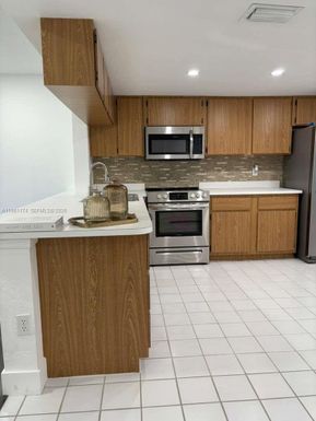 1005 Palm Beach Trace Dr # 1005, Royal Palm Beach FL 33411