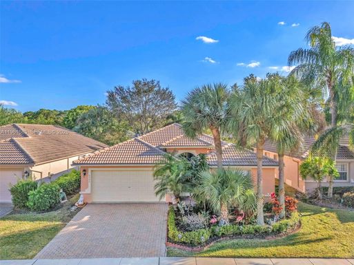 8046 Duomo Cir, Boynton Beach FL 33472