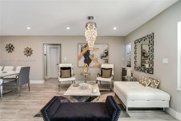 2701 NE 52nd St, Lighthouse Point FL 33064