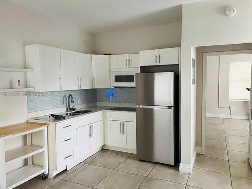 1536 Polk St # 6, Hollywood FL 33020