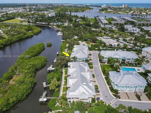620 Inlet Waters Cir, Jupiter FL 33477