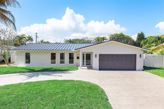 5711 NE 20th Ter, Fort Lauderdale FL 33308