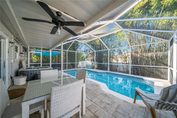 8341 Cardinal Rd, Fort Myers FL 33967