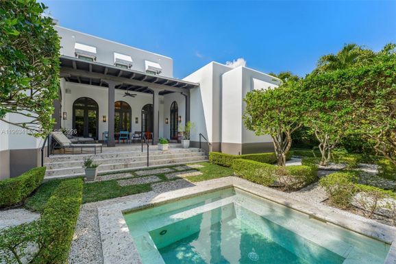 465 HAMPTON LN, Key Biscayne FL 33149