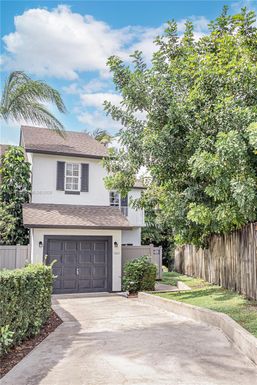 1651 Hawthorne Pl, Wellington FL 33414