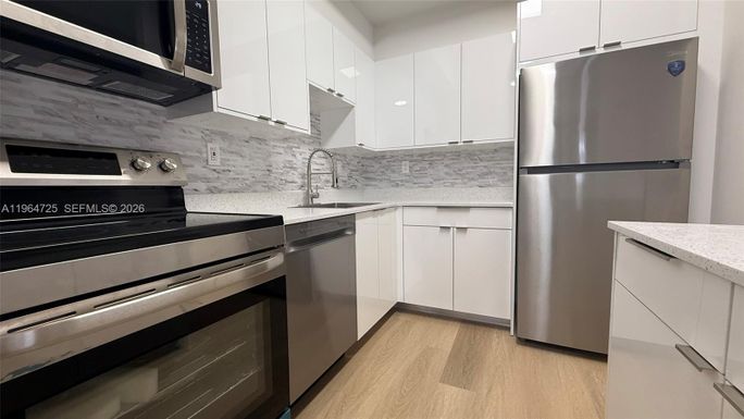 9705 Hammocks Blvd # 201, Miami FL 33196