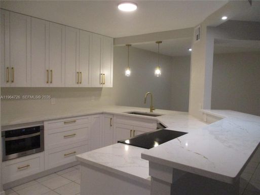 6531 SE Federal Hwy # F107, Stuart FL 34997