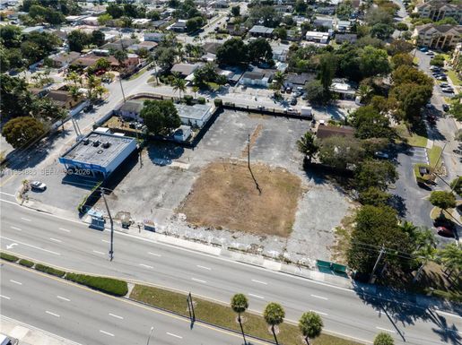 1410 NW 119th St, Miami FL 33167