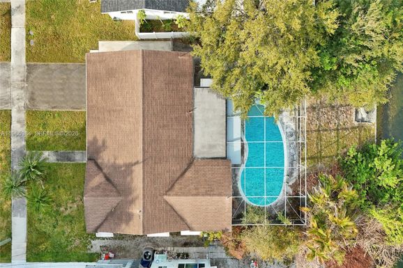 2005 N 31st Ave, Hollywood FL 33021