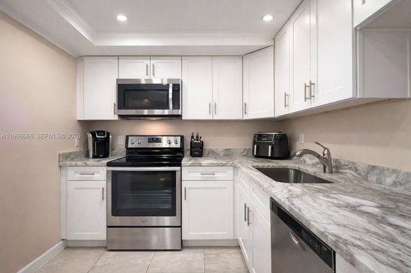 3016 Lyndhurst I # 3016, Deerfield Beach FL 33442