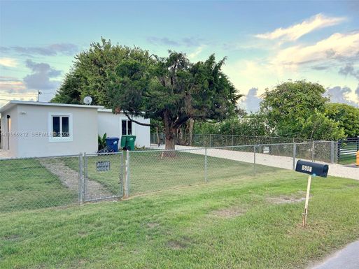 15001 Leisure Dr # 1, Homestead FL 33033