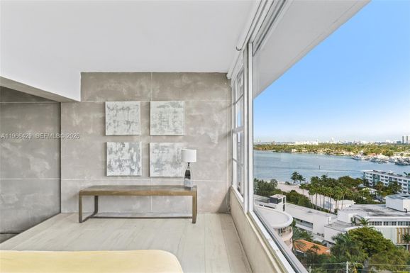 3 Island Ave, Miami Beach FL 33139