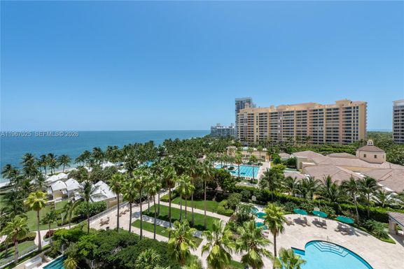 791 Crandon Blvd # 507, Key Biscayne FL 33149