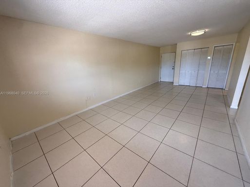 17530 NW 68th Ave # C3012, Hialeah FL 33015
