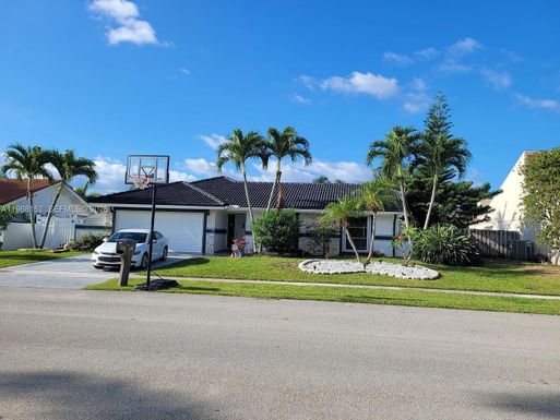 412 NW 72nd St, Boca Raton FL 33487
