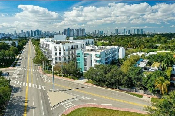 2020 Prairie Ave # 502, Miami Beach FL 33139