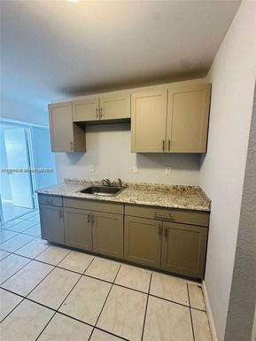 5 NE 16th Ct, Fort Lauderdale FL 33305