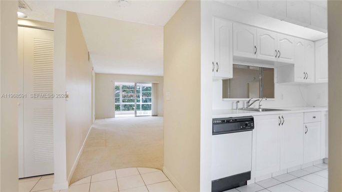 13001 SW 15th Ct # 405T, Pembroke Pines FL 33027