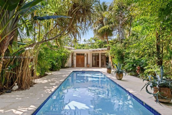 4140 Bonita Ave, Miami FL 33133