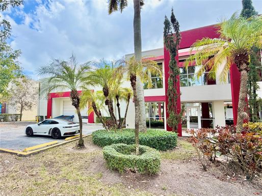 3057 NW 107th Ave, Doral FL 33172